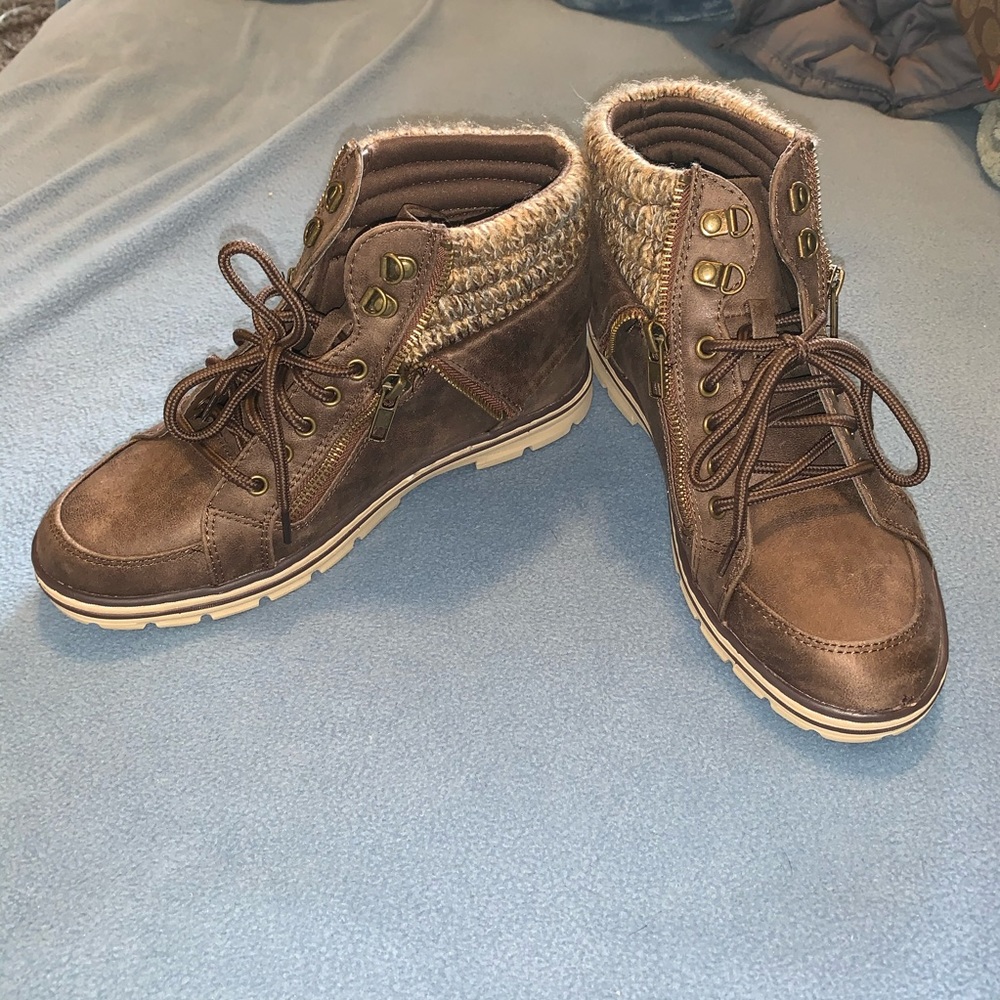 Women’s Cliffs Bootie